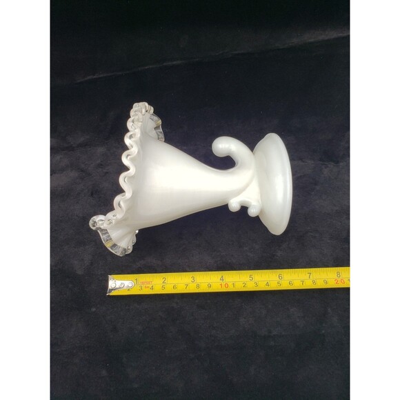 Pair Of Fenton Silver Crest Cornucopia Candleholders 1958-1970 MCM Milk Glass - Picture 9 of 11